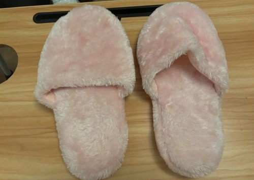 Pantofole soffici rosa