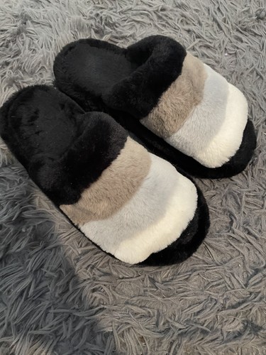 Pantofole donna nere - , in