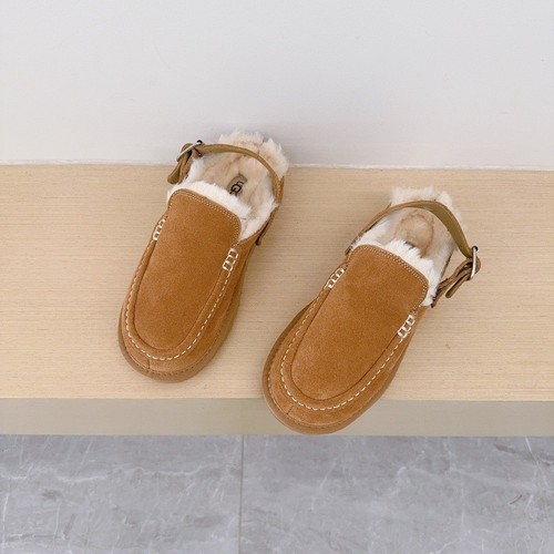 Nuove pantofole zoccoli donna
